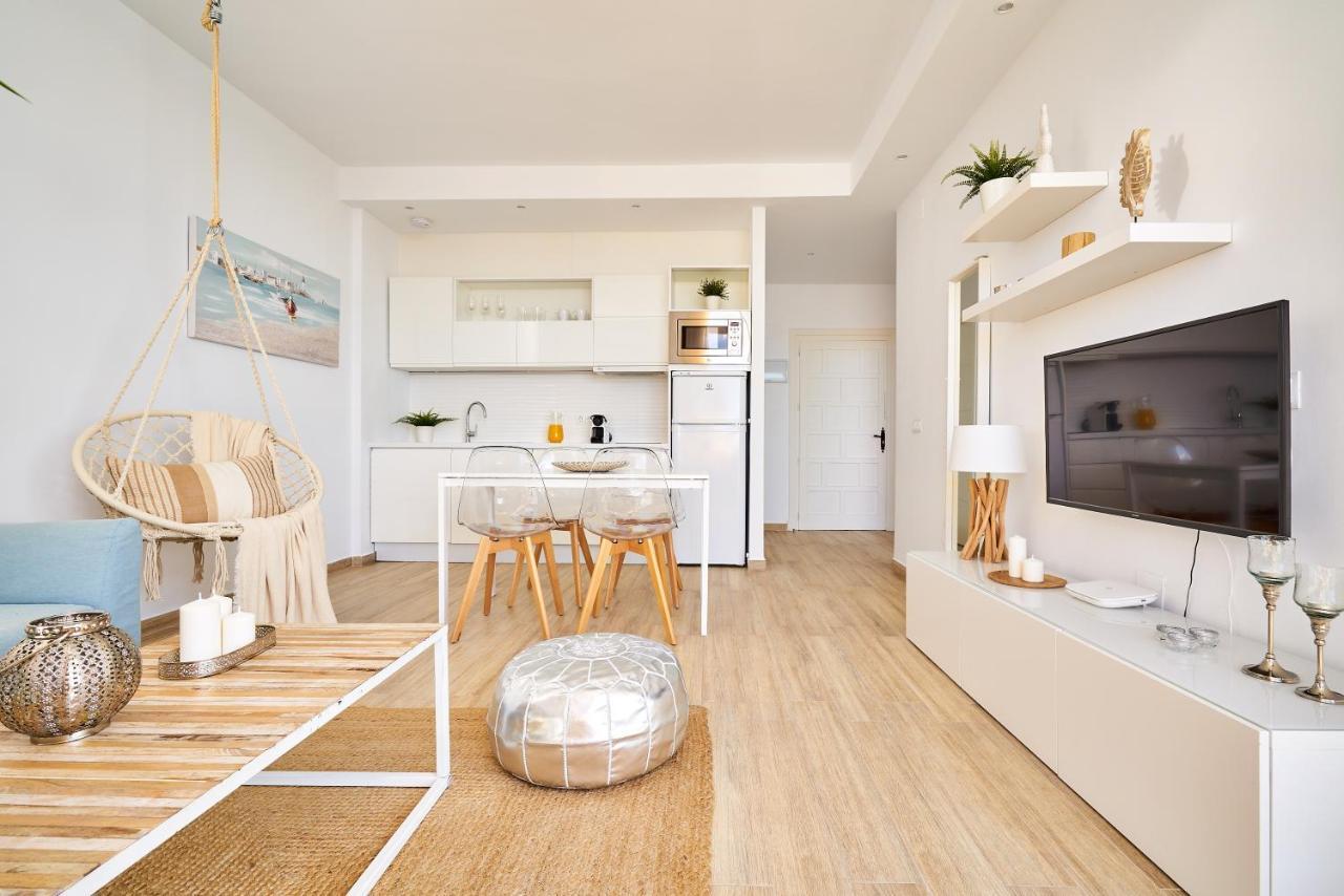 Sunset Beach Charming Apartment With Jacuzzi Torremolinos Exteriör bild