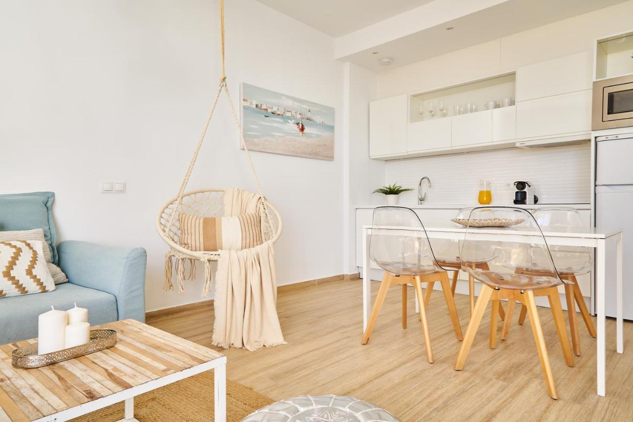 Sunset Beach Charming Apartment With Jacuzzi Torremolinos Exteriör bild