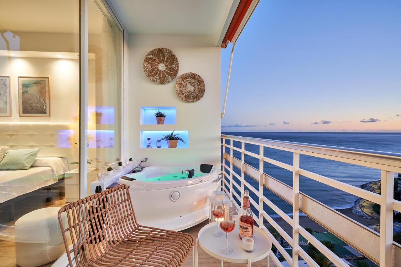 Sunset Beach Charming Apartment With Jacuzzi Torremolinos Exteriör bild