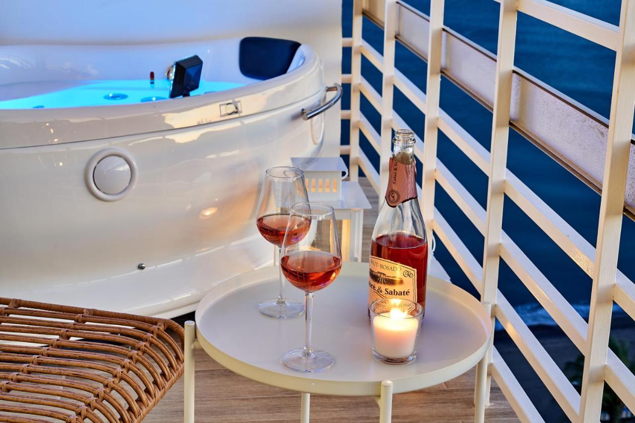 Sunset Beach Charming Apartment With Jacuzzi Torremolinos Exteriör bild