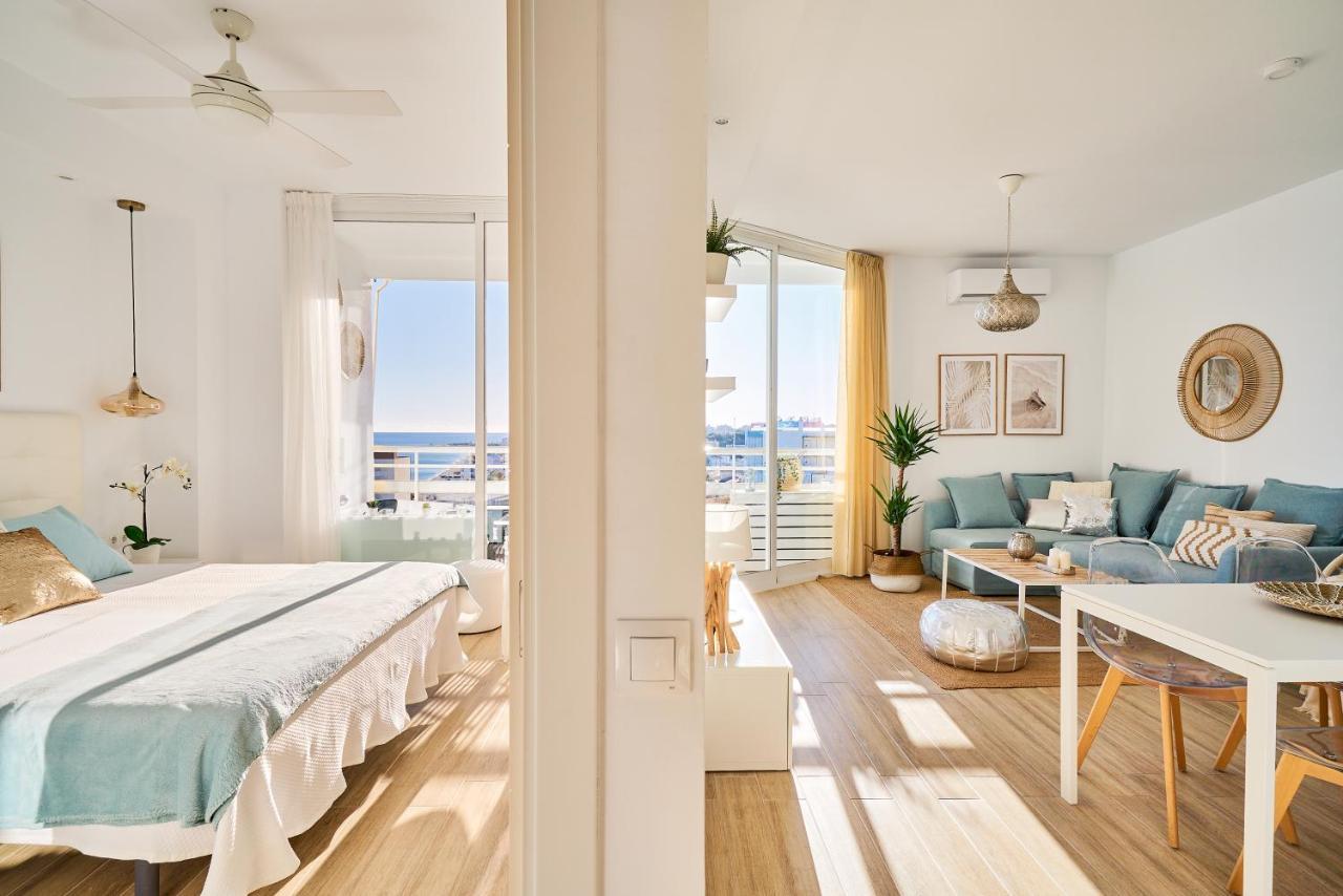 Sunset Beach Charming Apartment With Jacuzzi Torremolinos Exteriör bild