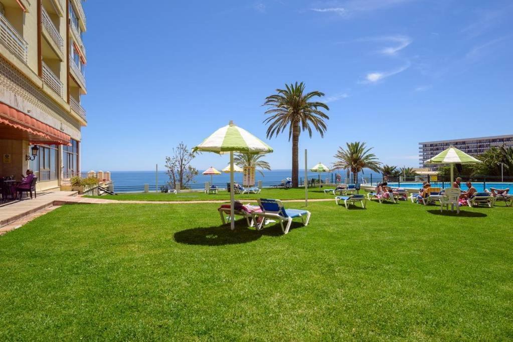 Sunset Beach Charming Apartment With Jacuzzi Torremolinos Exteriör bild
